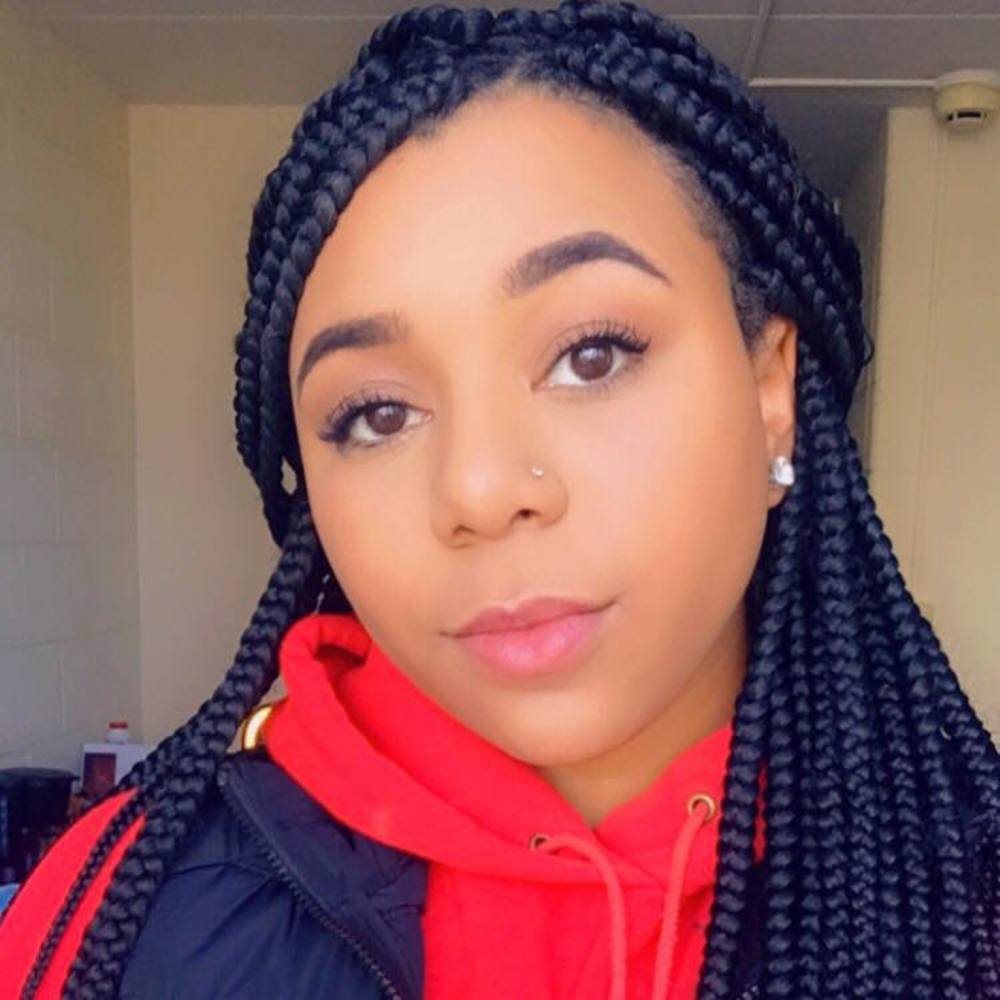 Meet your Posher, Amiah